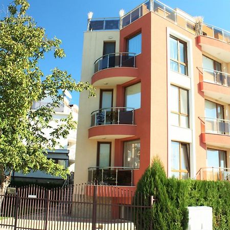 Fantasy Apartments Saint Constantine And Helena Resort Saints Constantine and Helena Esterno foto
