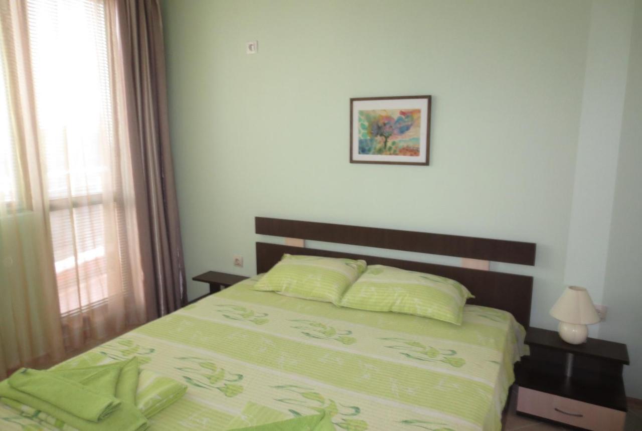 Fantasy Apartments Saint Constantine And Helena Resort Saints Constantine and Helena Esterno foto