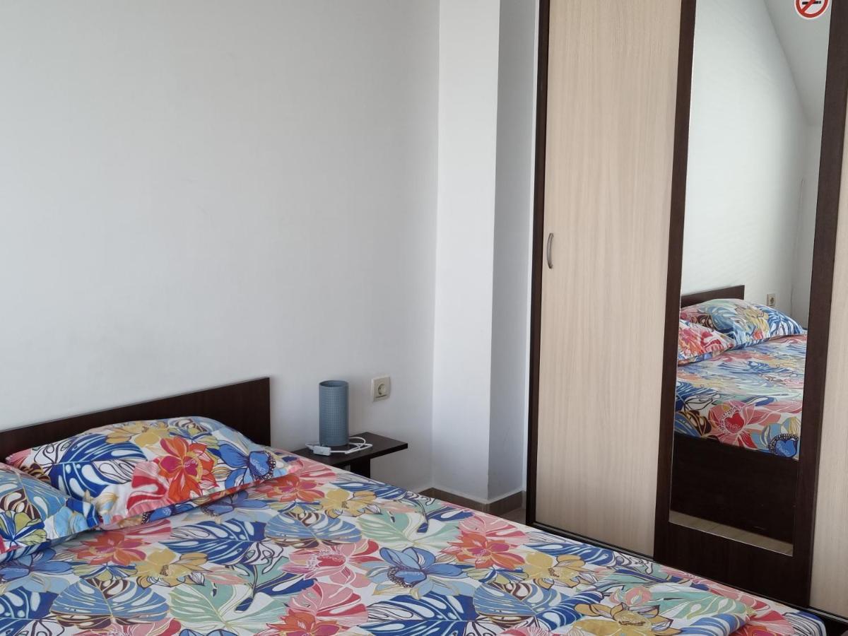 Fantasy Apartments Saint Constantine And Helena Resort Saints Constantine and Helena Esterno foto