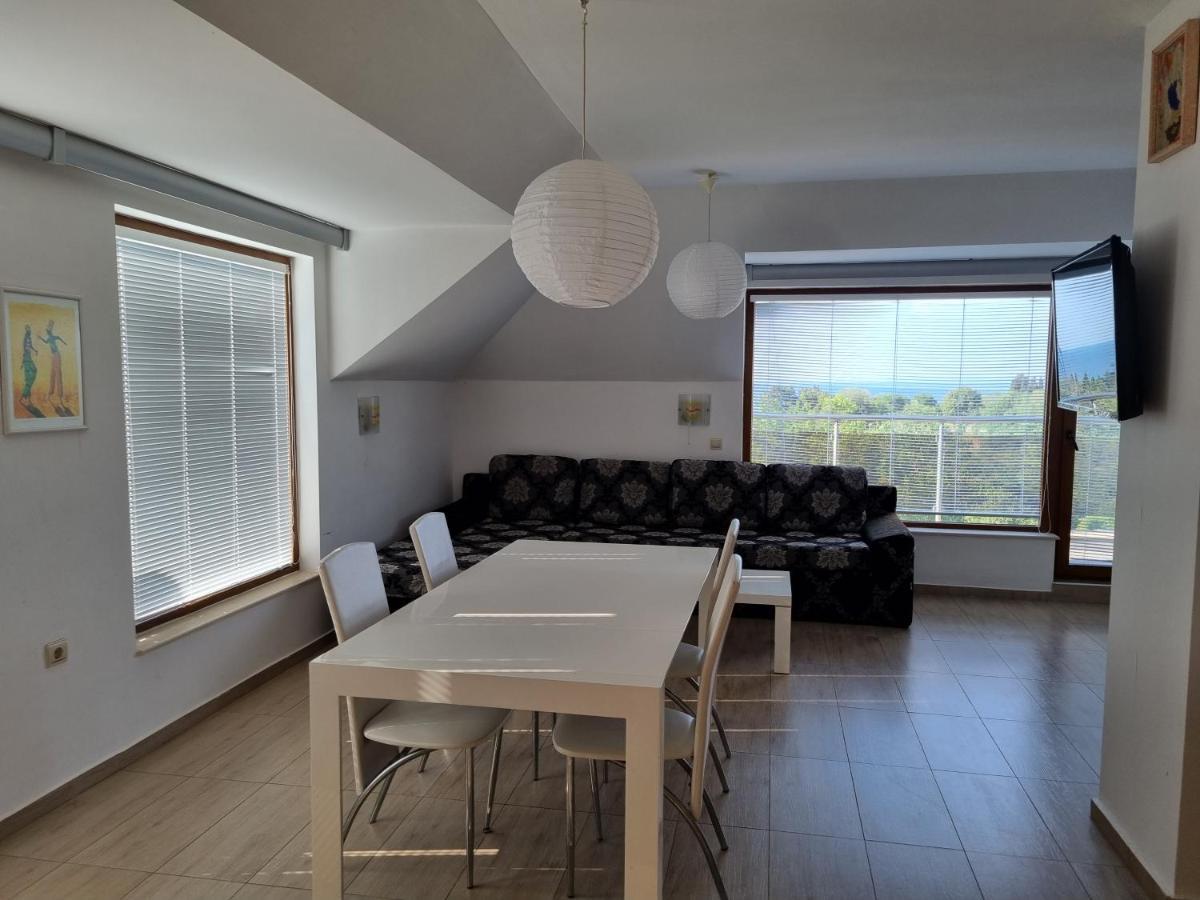 Fantasy Apartments Saint Constantine And Helena Resort Saints Constantine and Helena Esterno foto